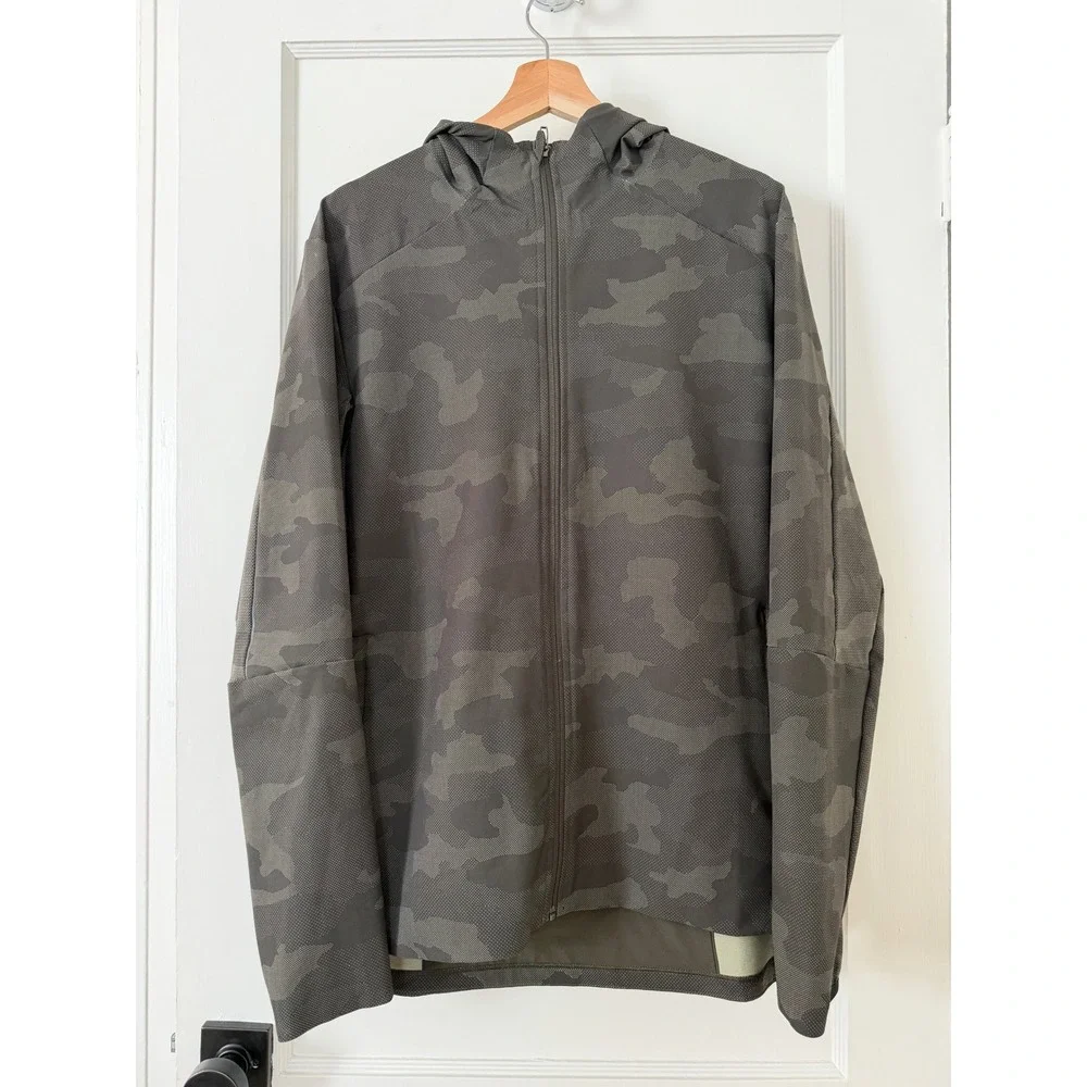 Lululemon Warp Light Packable Jacket Camo Rosemary Green Size L: Hiking, Outdoor - Picture 4 of 12